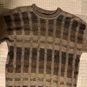 Vintage knit sweater